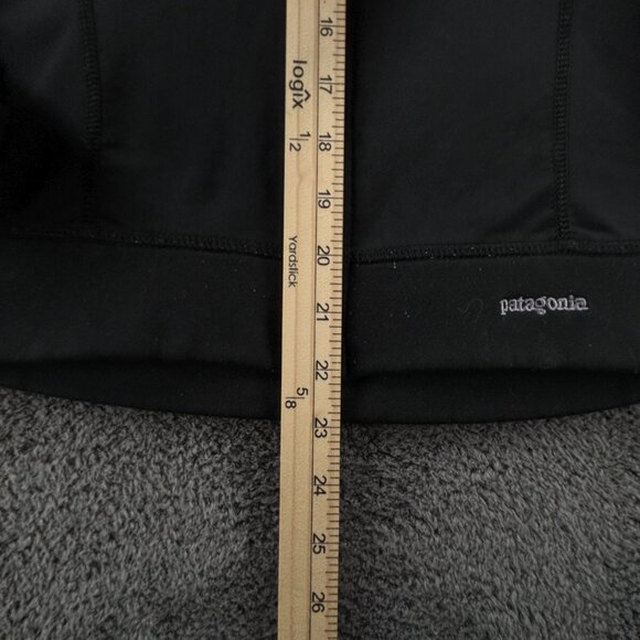 Patagonia Women XS Full Zip Black Jacket USA Made Stretch Adult Outdoors Logo - Picture 3 of 16